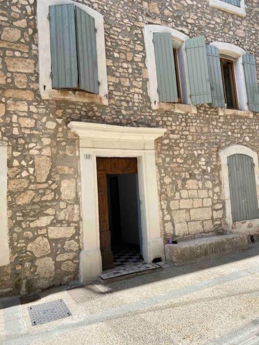 Le Studio En Provence Saint Didier  Bagian luar foto